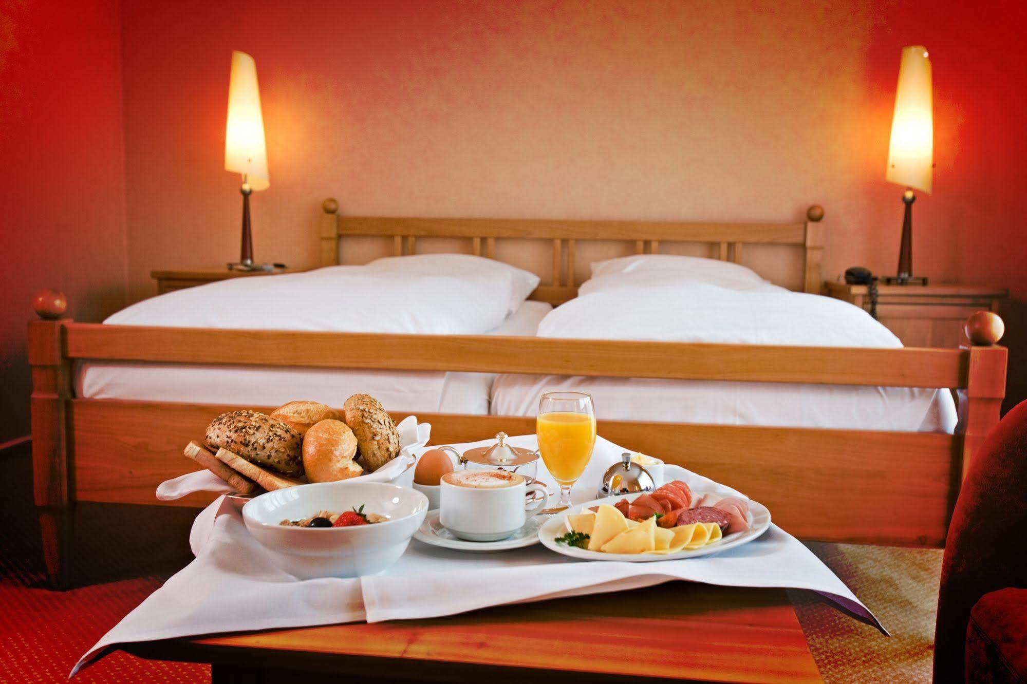 Hotel Sonne Rheda-Wiedenbrück Esterno foto